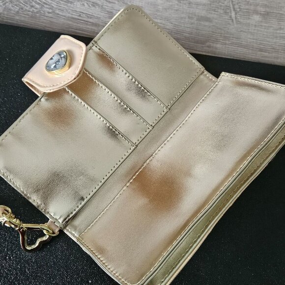 Betsey Johnson Blush Celly Embossed Wallet Wristlet Heart Gem & Chain Strap - Picture 2 of 14